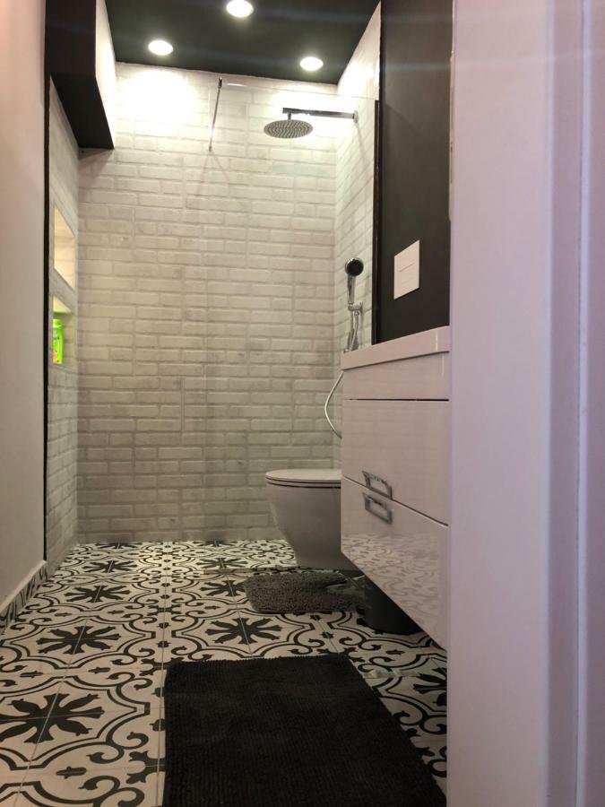 Nikki Apartments 2 ティラナ エクステリア 写真